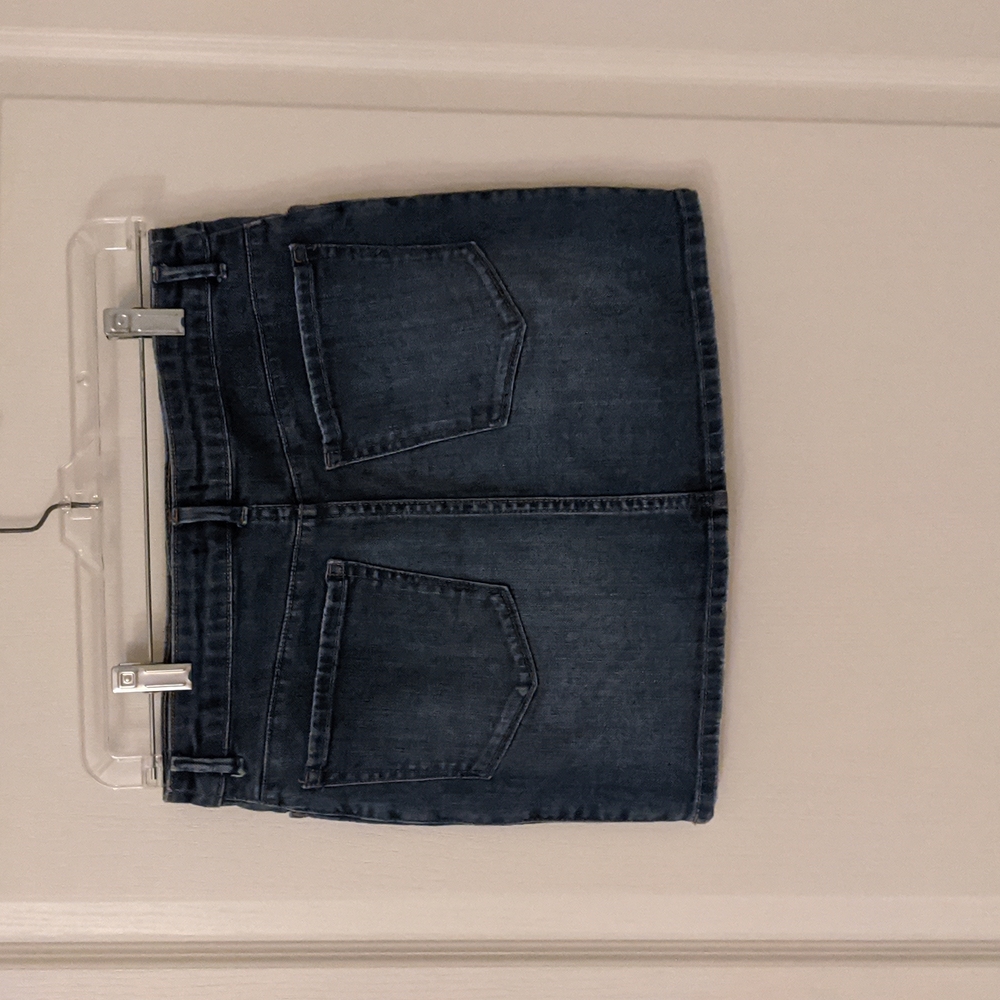 H&M - Picture 2 of 2